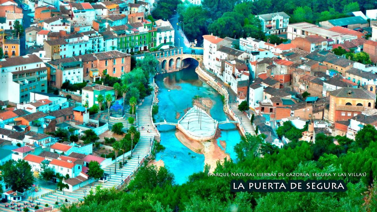 La Vieja Parra La Puerta de Segura Exterior foto